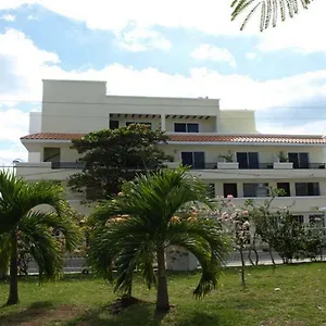 https://el-campanario.quintano-roohotels.com